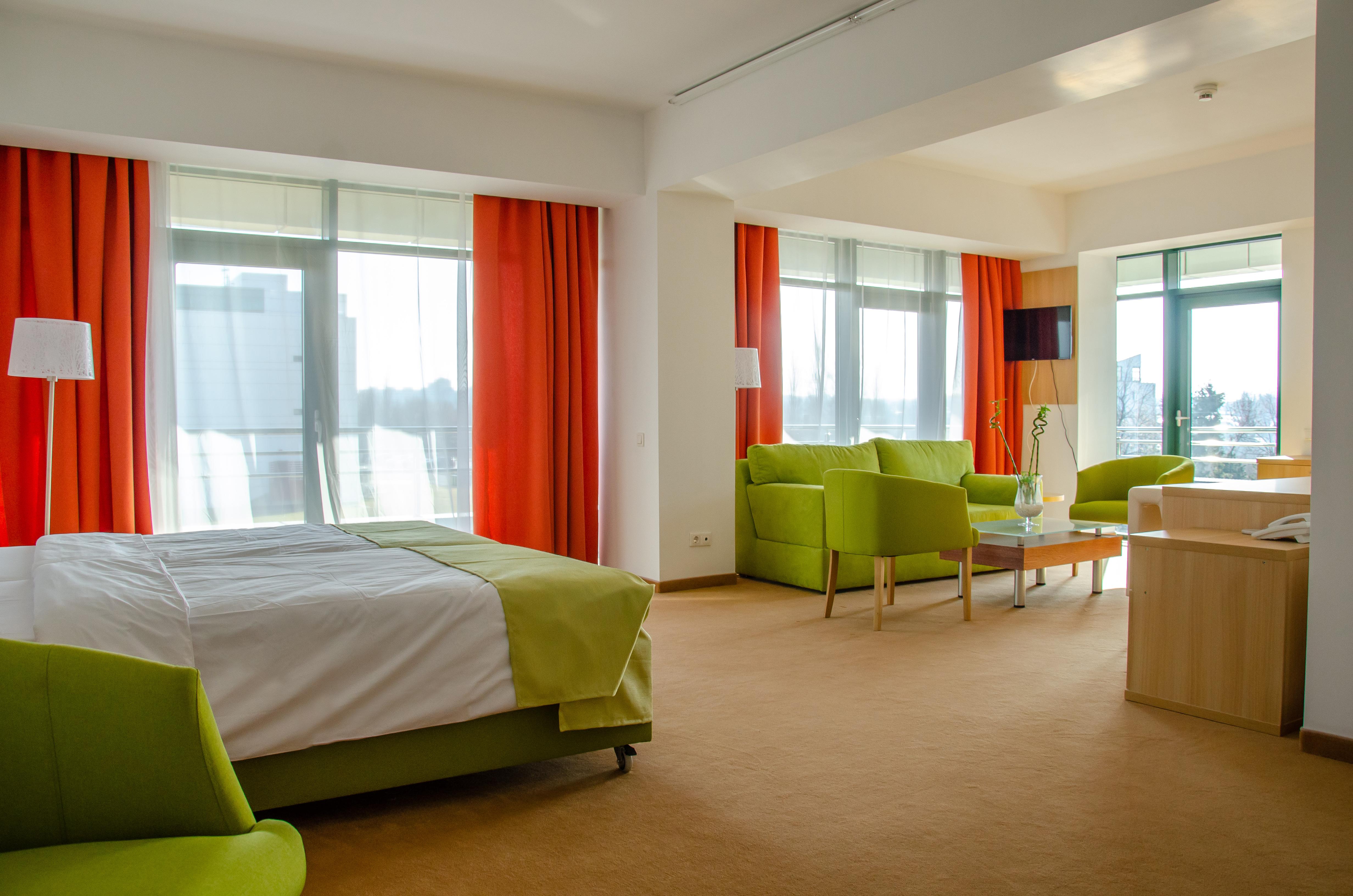 Complex Silva Hotel Bukarest Eksteriør billede